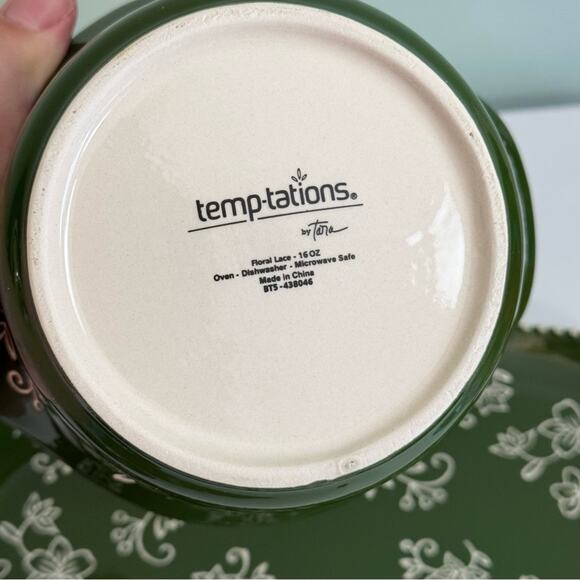 Temp-tations Green Floral Lace 4-Piece Serving Set Casserole & Platters - Picture 9 of 13